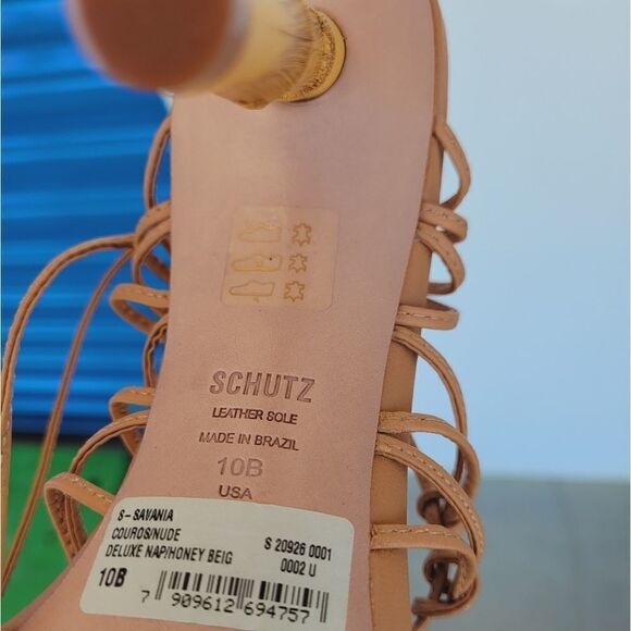 SCHUTZ    - Picture 11 of 16